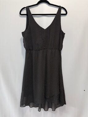 Smart Set Black with White design detail V-Neck Mini Dress womens M summer tank